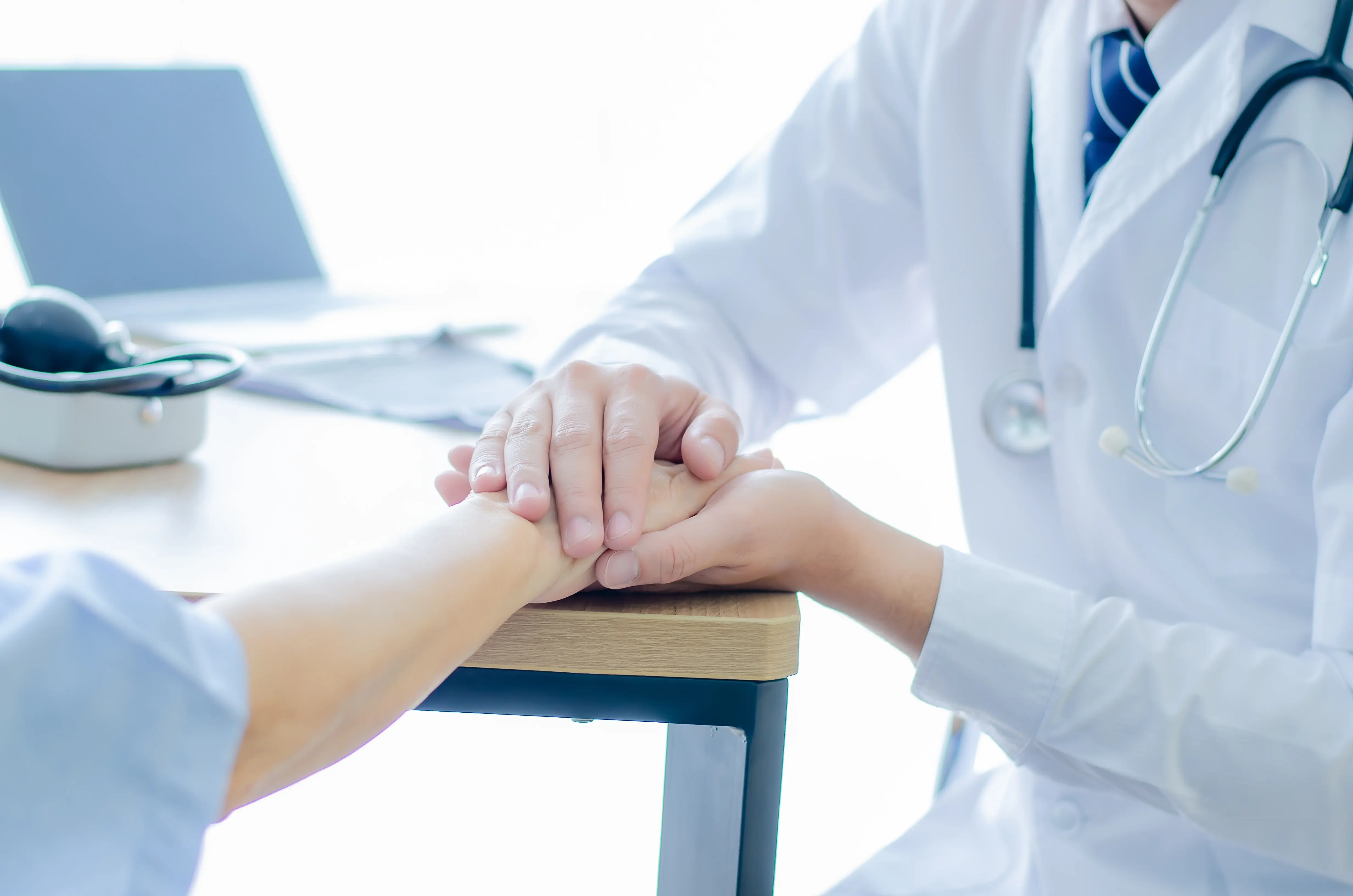 doctors wear stethoscope helps patient in healing